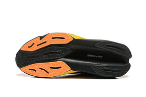 New Balance Fuelcell Supercomp Elite V4 - Preto/Laranja