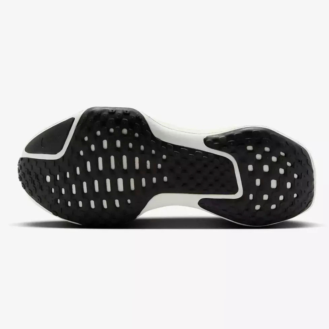 Nike Invincible Run 3 - Branco/Preto