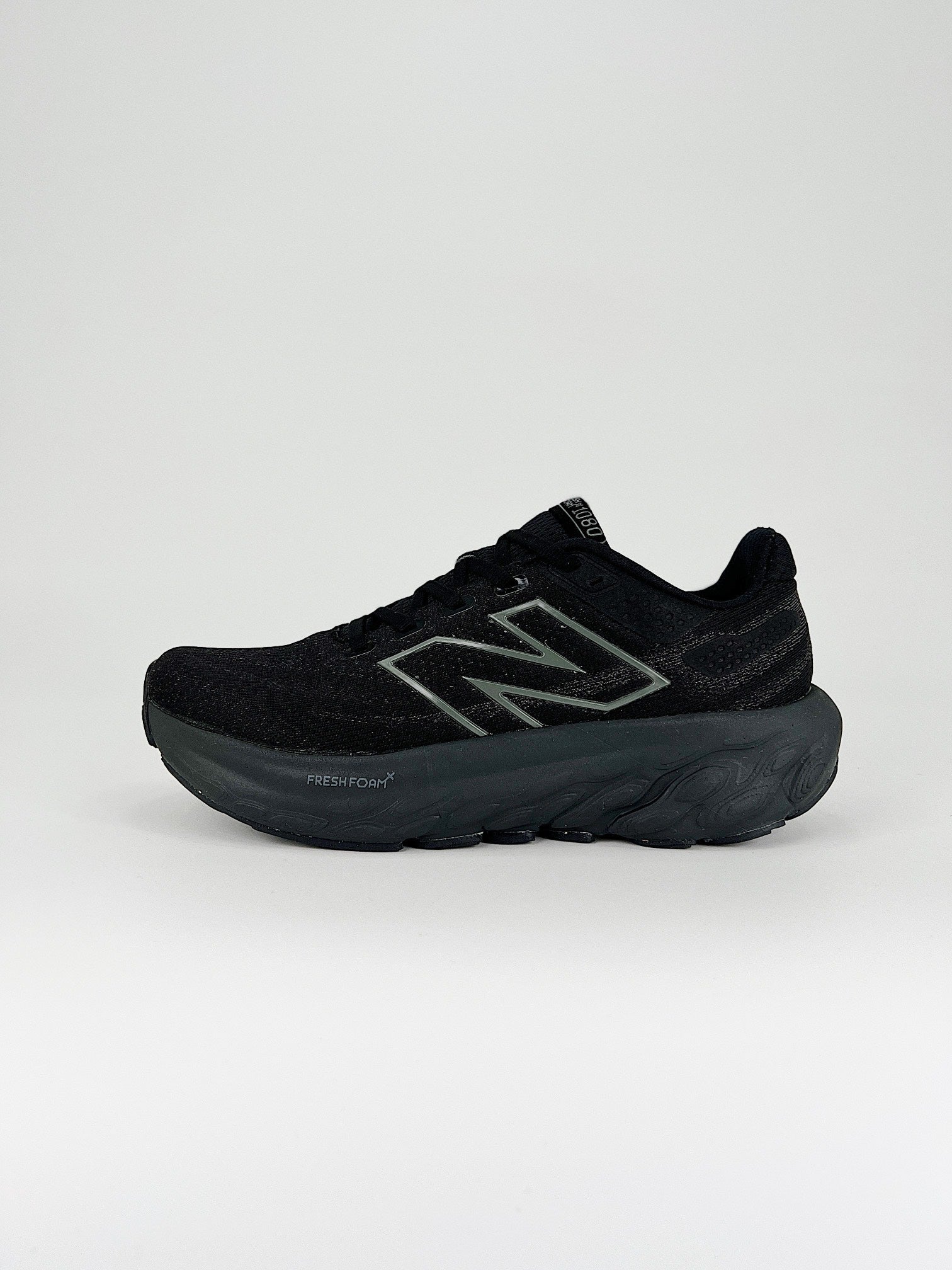 New Balance 1080 V13