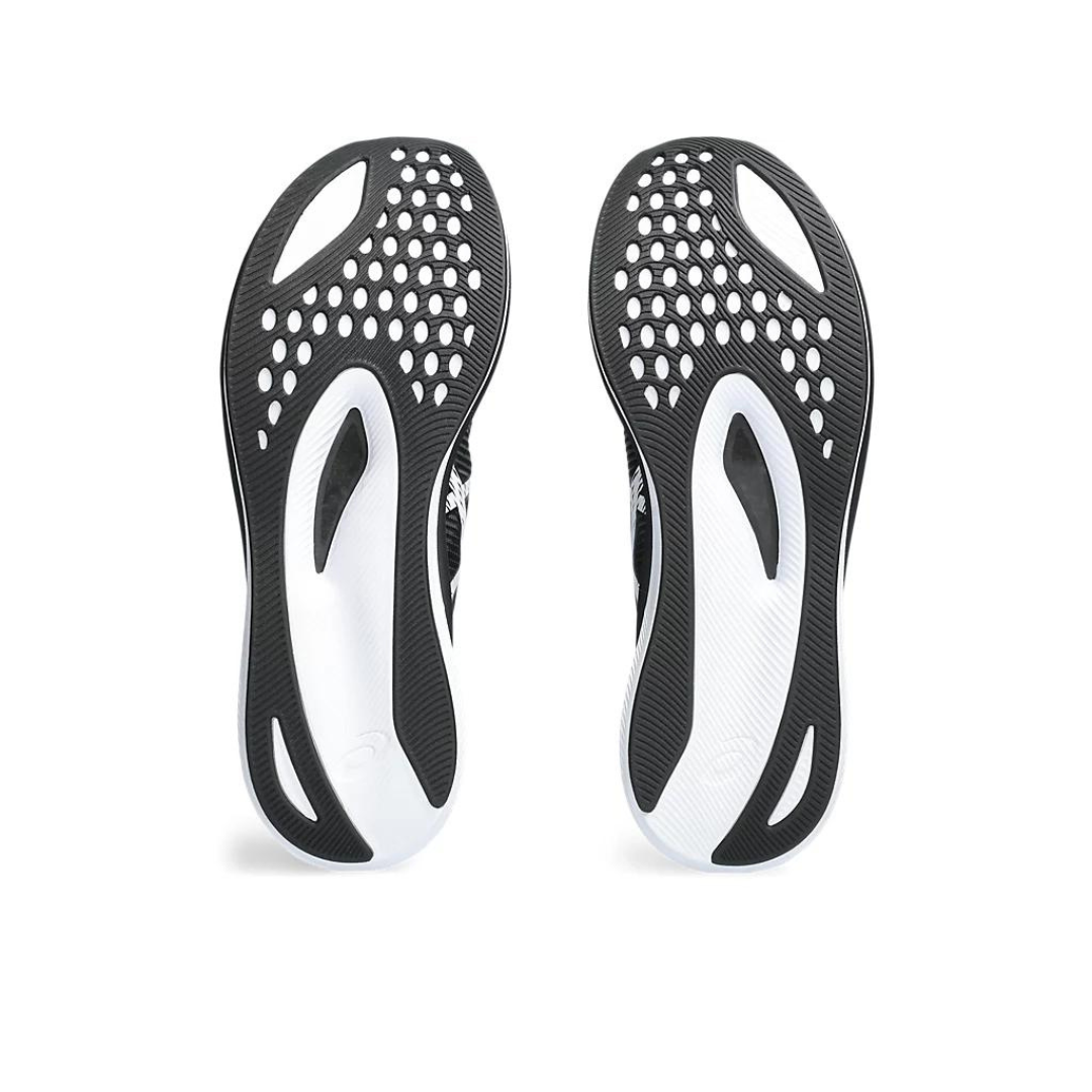 Asics Magic Speed 3 - Preto e Branco