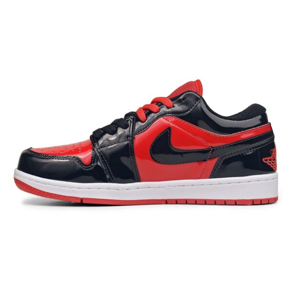 Air Jordan 1 Low Reverse Banned Verniz