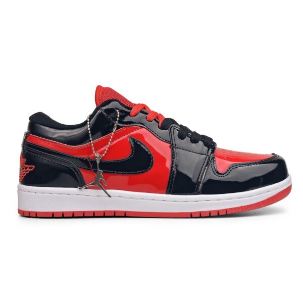 Air Jordan 1 Low Reverse Banned Verniz